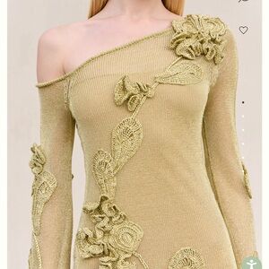 CULT GAIA BOWIE KNIT DRESS IN GOLD SIZE M. Never been worn from this season.